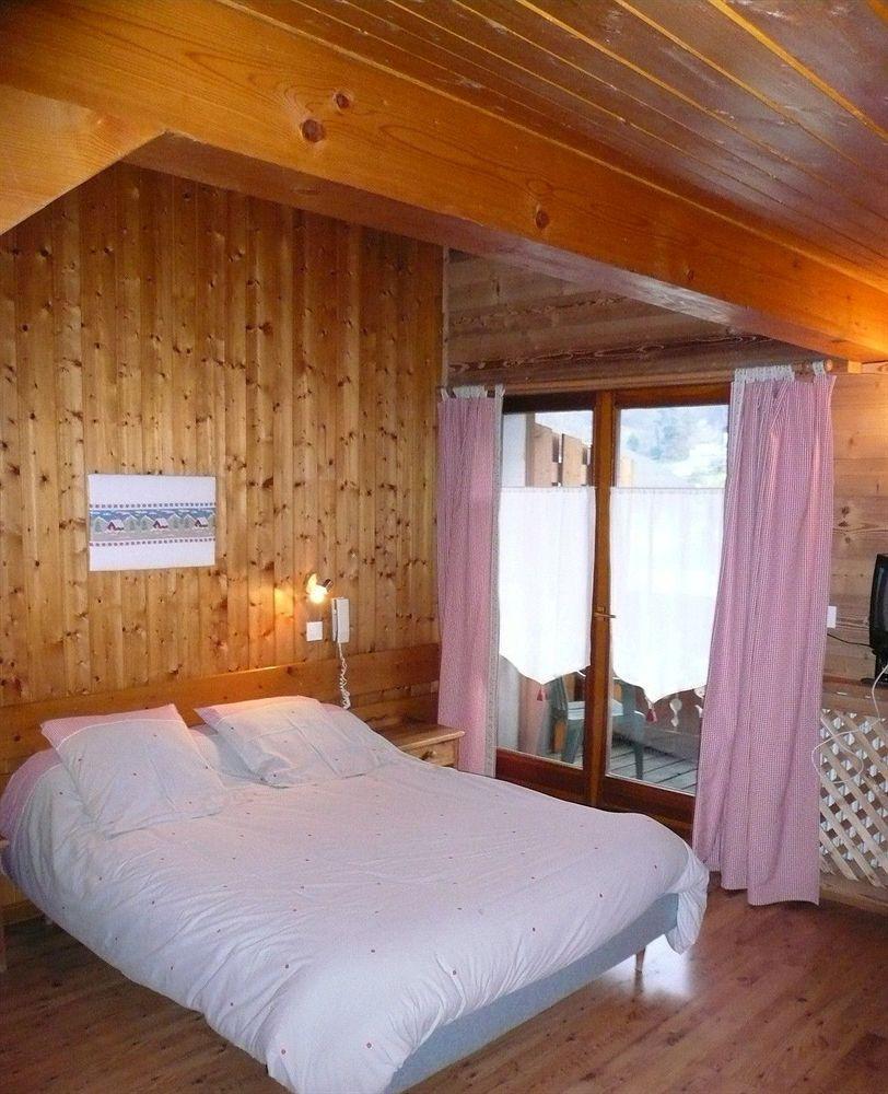 Hotel Le Morillon Esterno foto