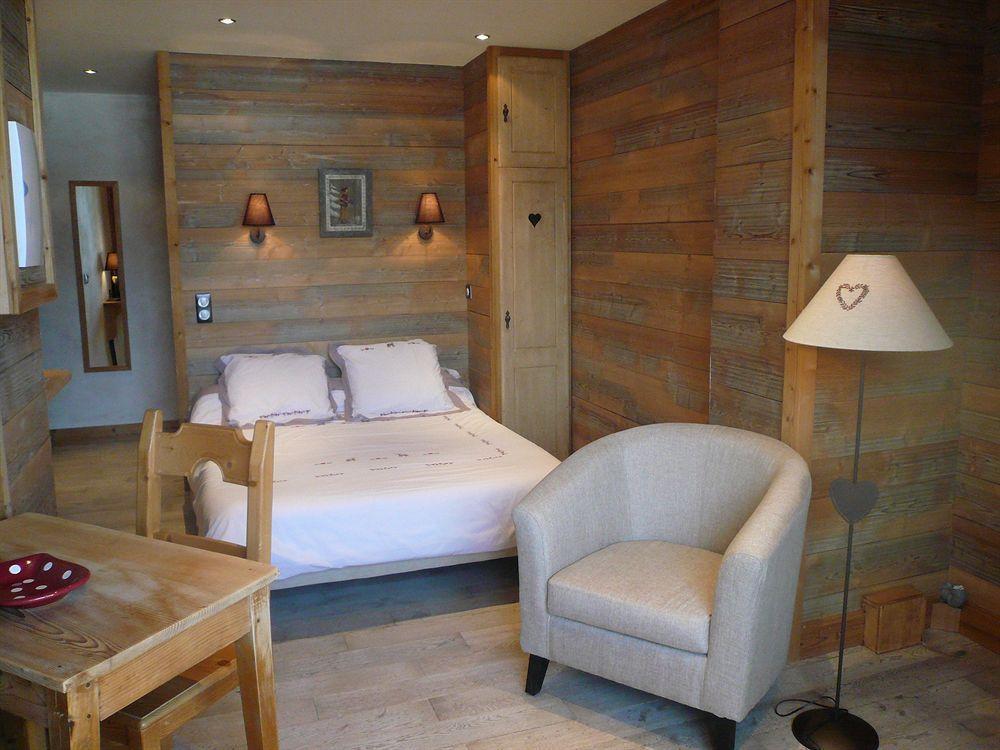 Hotel Le Morillon Esterno foto
