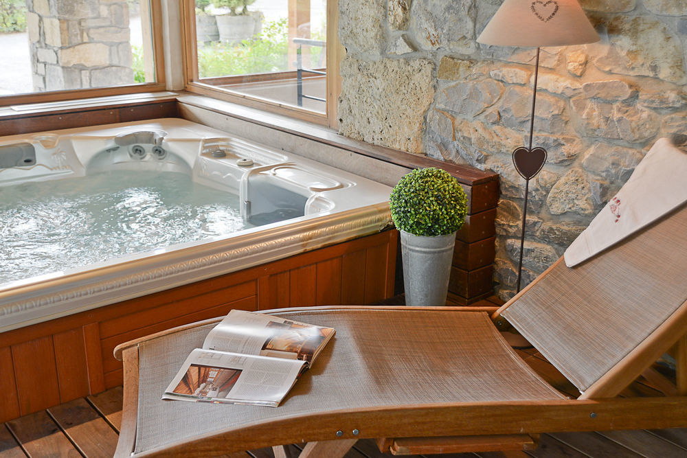 Hotel Le Morillon Esterno foto