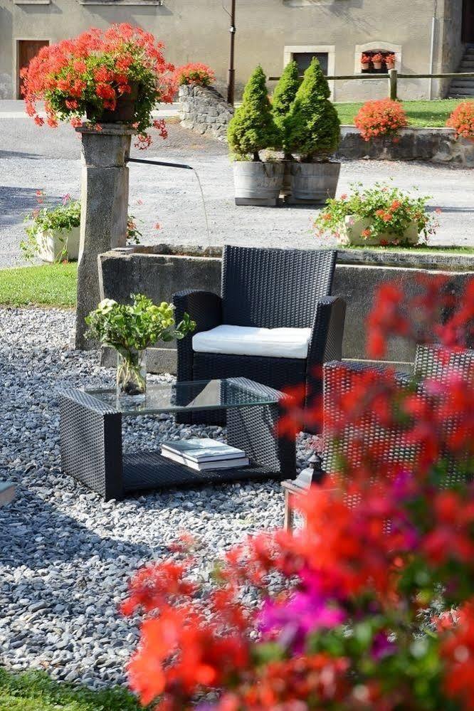 Hotel Le Morillon Esterno foto